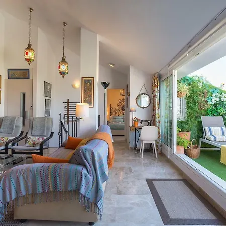 Bright Penthouse Los Alamos Beach