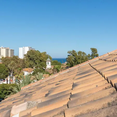 Bright Penthouse Los Alamos Beach Appartement *